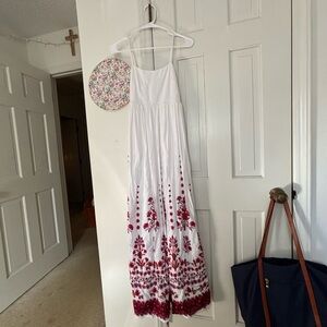 Francesca's maxi dress never worn